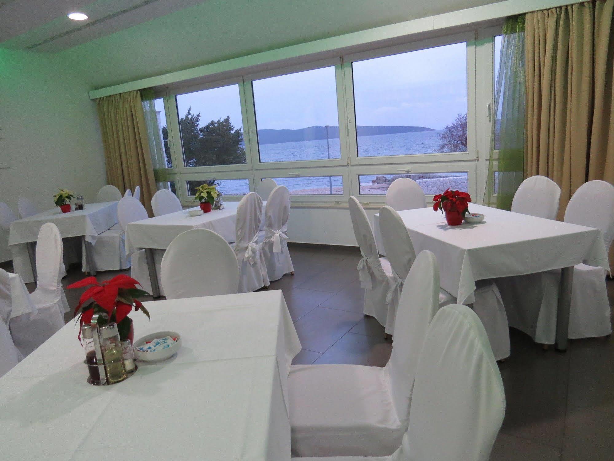 Hotel Ballet School คาชเตลา ภายนอก รูปภาพ